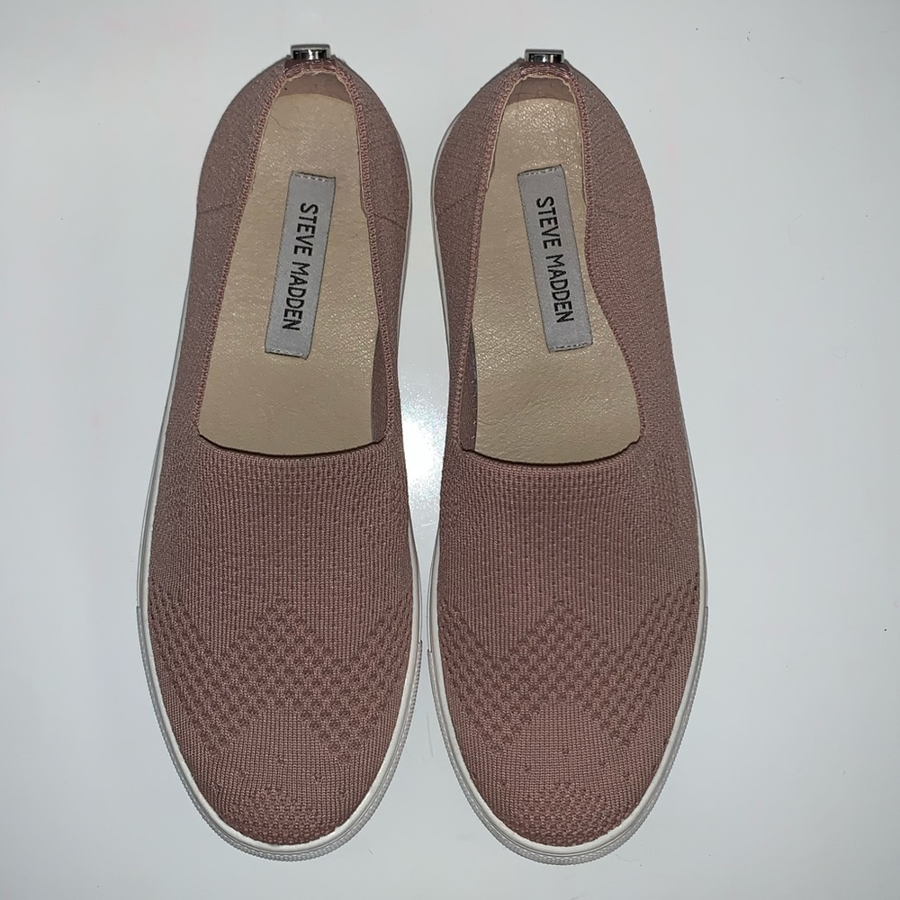 Steve Madden Slip Ons